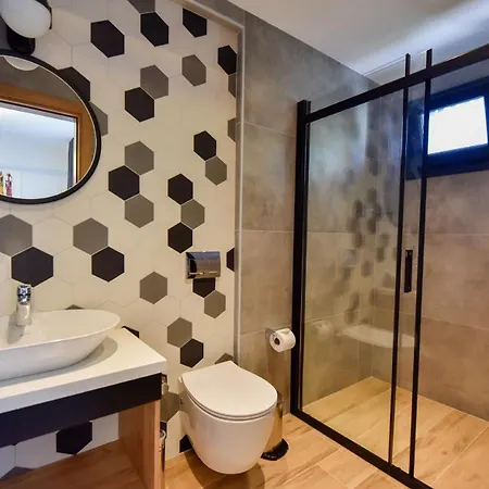 Hotel Avilia *
